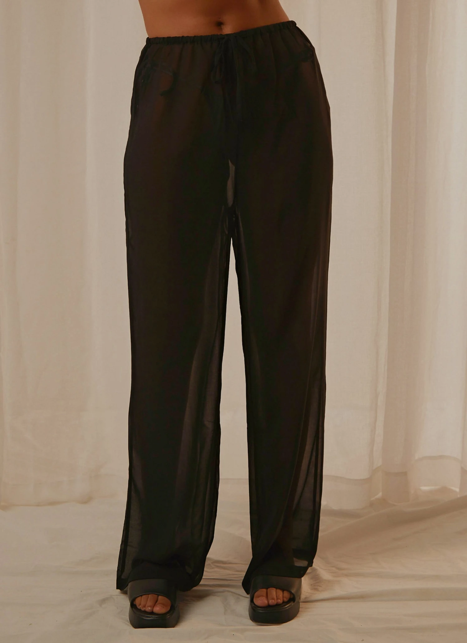 4th & Reckless Darcie Trouser - Black New & Most Loved 6 4th & Reckless Darcie Trouser - Black New & Most Loved