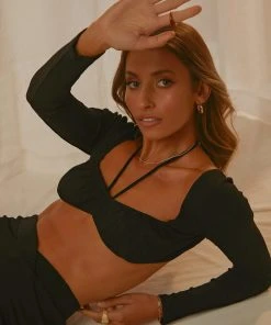 Peppermayo Spininng Around Crop Top - Black 8 Peppermayo Spininng Around Crop Top - Black