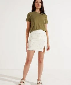 Afends Hemp Basics - Standard Fit Tee - Olive New & Most Loved 9 Afends Hemp Basics - Standard Fit Tee - Olive New & Most Loved
