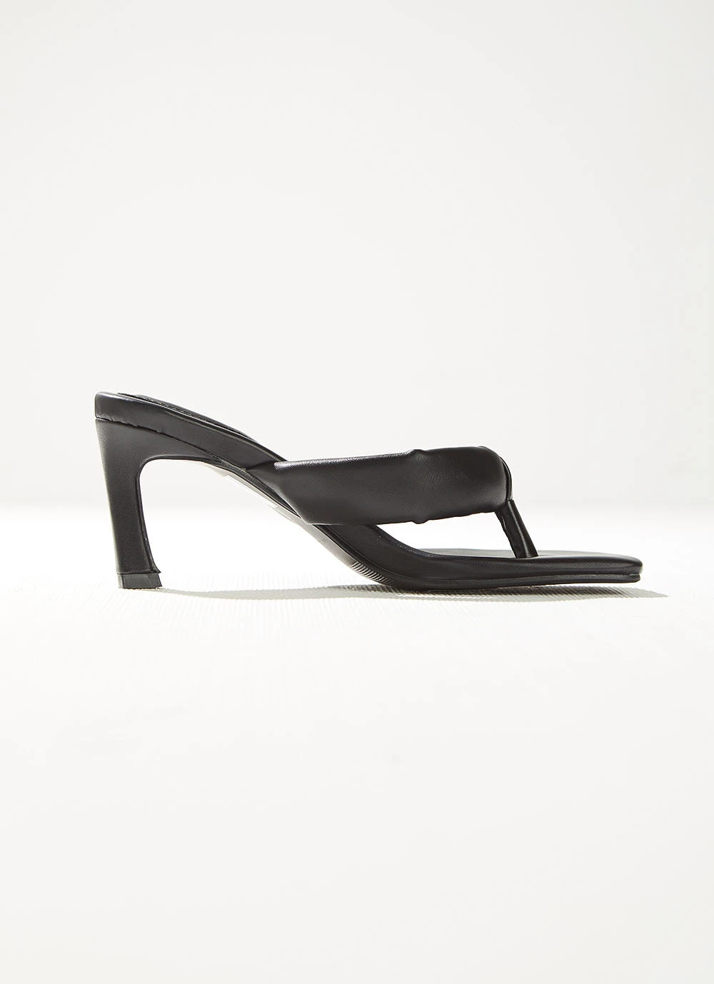 4th & Reckless Ariane Mule - Black 4th & Reckless Ariane Mule - Black