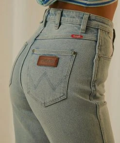 Wrangler Drew Jean - Wild Fire New & Most Loved