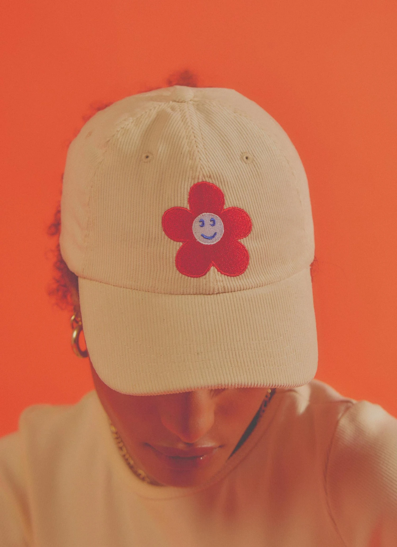 Vacancy Supply X Micke Lindebergh - Blume Cap - Buttercream Corduroy 7 Vacancy Supply X Micke Lindebergh - Blume Cap - Buttercream Corduroy