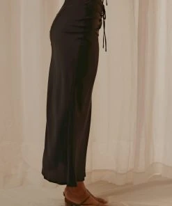 Peppermayo Natalia Midi Skirt - Black 11 Peppermayo Natalia Midi Skirt - Black