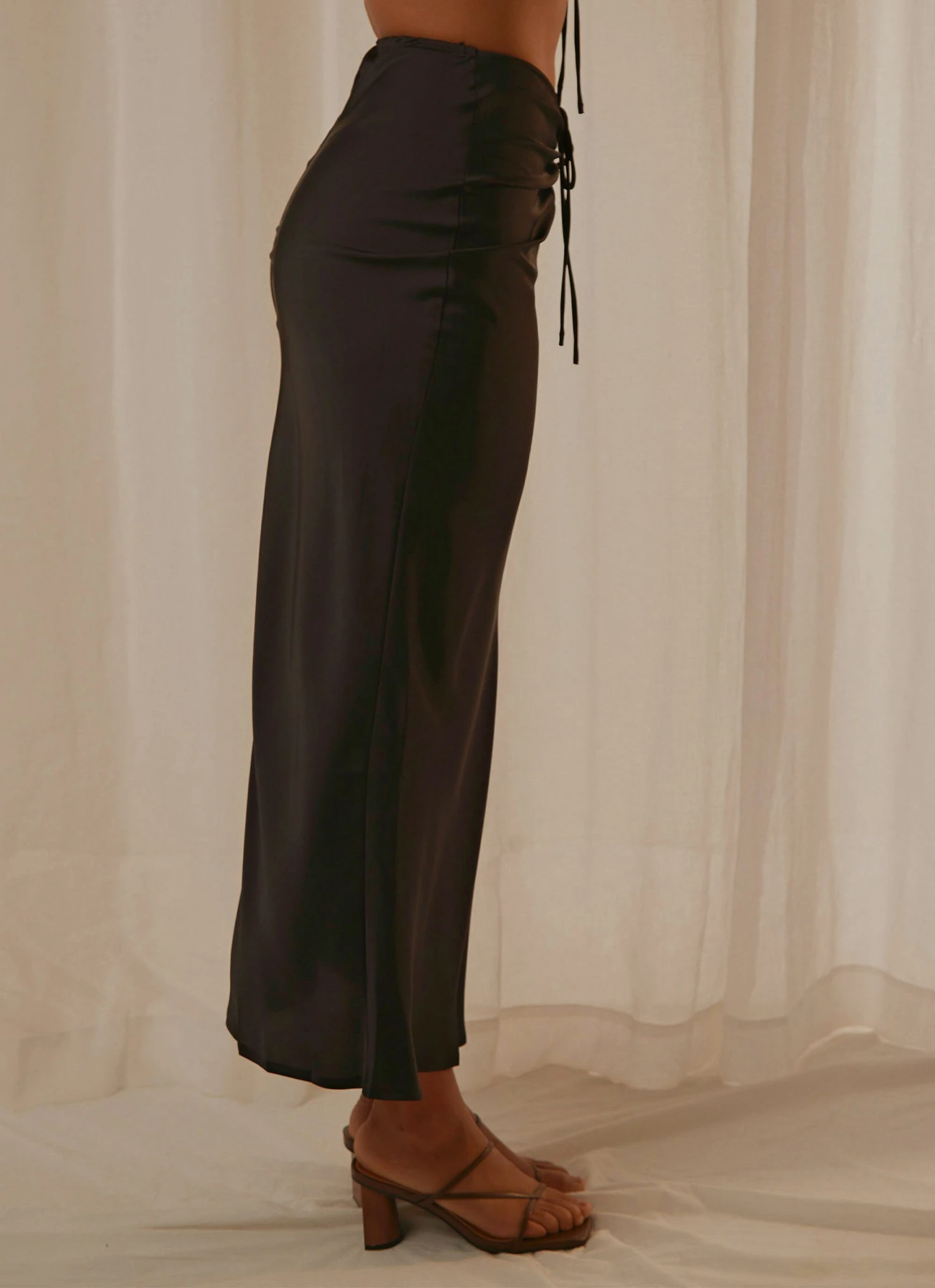 Peppermayo Natalia Midi Skirt - Black 7 Peppermayo Natalia Midi Skirt - Black