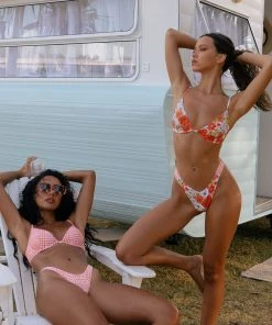 VDM The Label Heidi Top - 70s Floral New & Most Loved