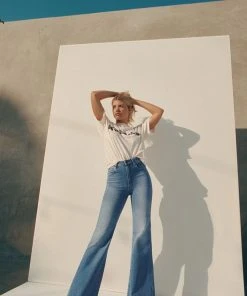 Rolla's Eastcoast Flare Jean - Karen Blue