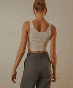 Wrangler The Reaction Tank - Ecru 12 Wrangler The Reaction Tank - Ecru