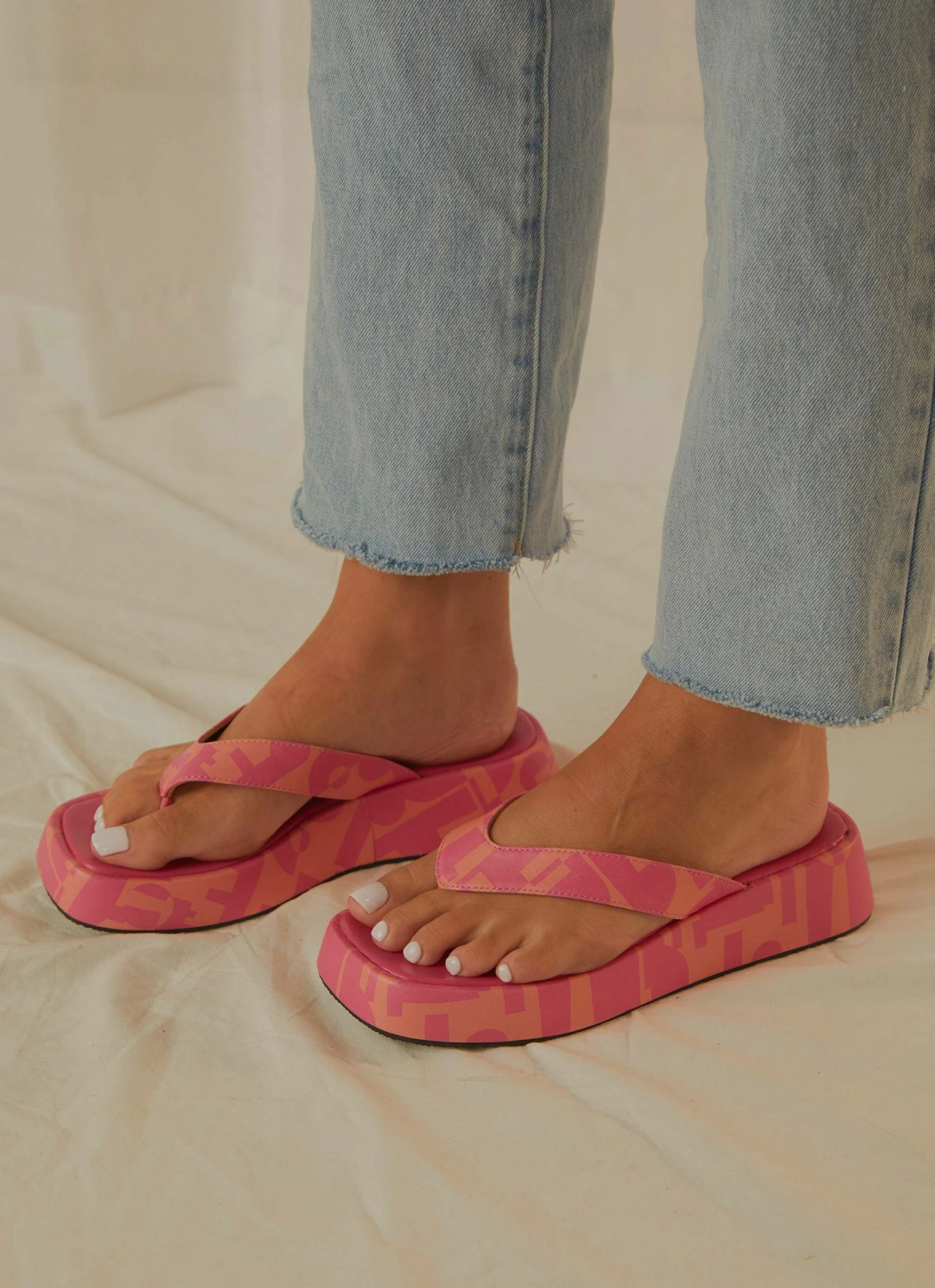 Cult Avenue Minelli Sandals - Sunset Geo New & Most Loved 4 Cult Avenue Minelli Sandals - Sunset Geo New & Most Loved