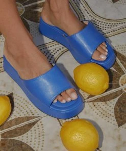 Cult Avenue Ambrose Mule - Cobalt