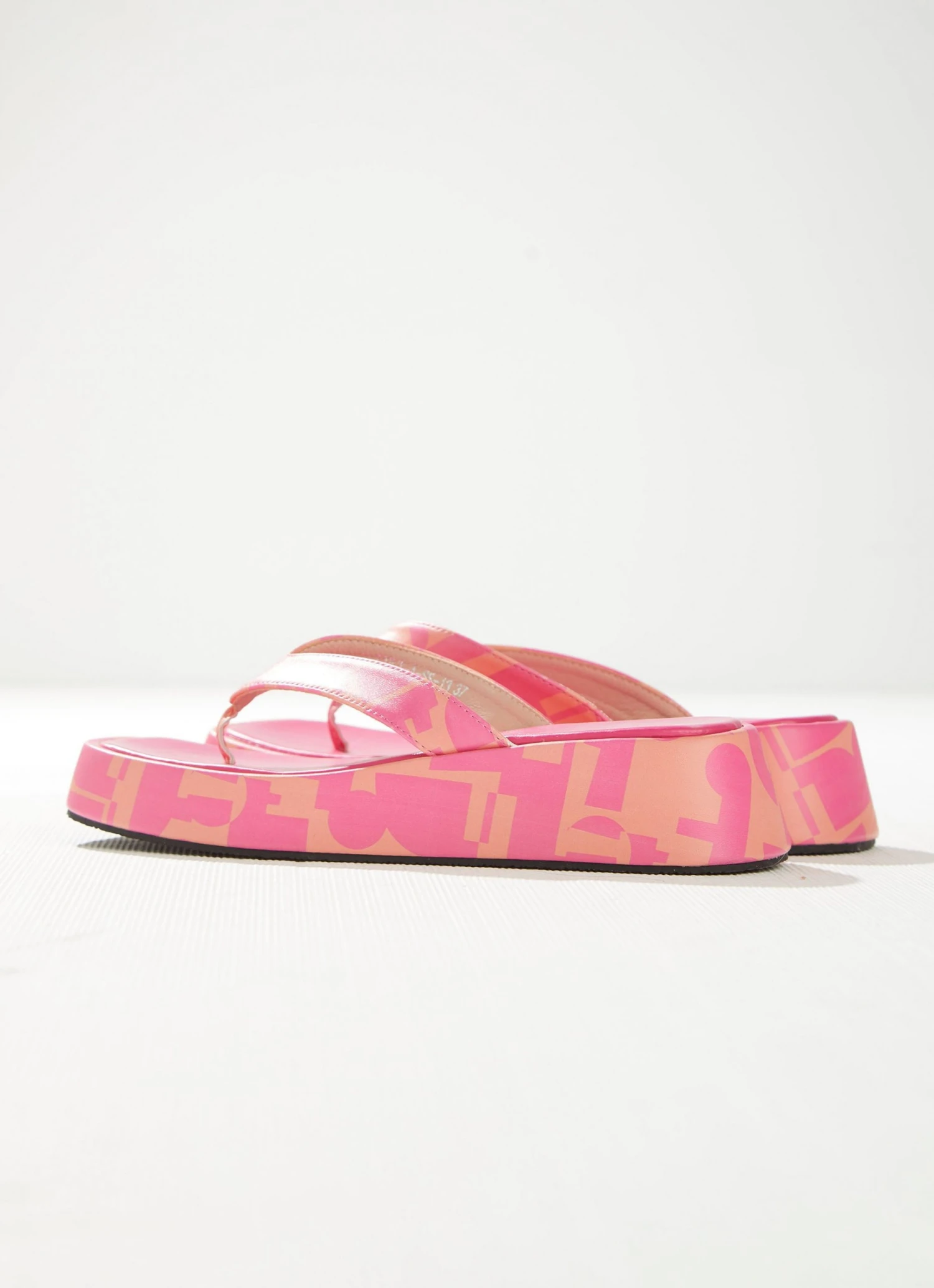 Cult Avenue Minelli Sandals - Sunset Geo New & Most Loved 10 Cult Avenue Minelli Sandals - Sunset Geo New & Most Loved