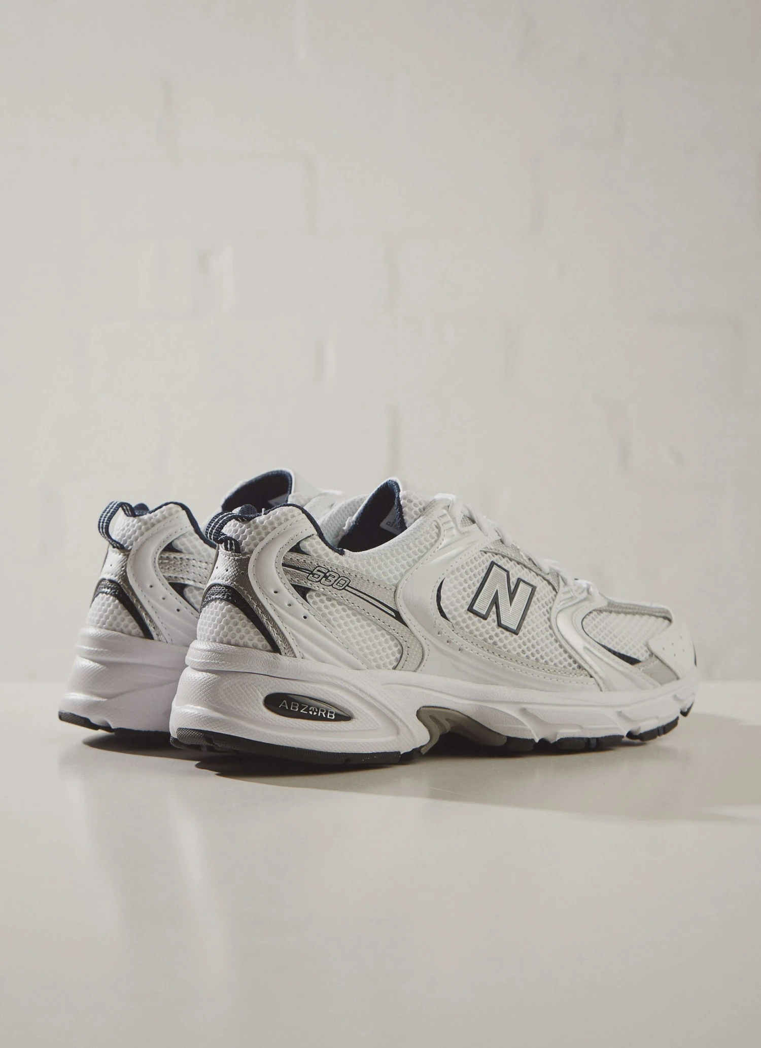 New Balance New & Most Loved 725 Sneaker - White 6 New Balance New & Most Loved 725 Sneaker - White