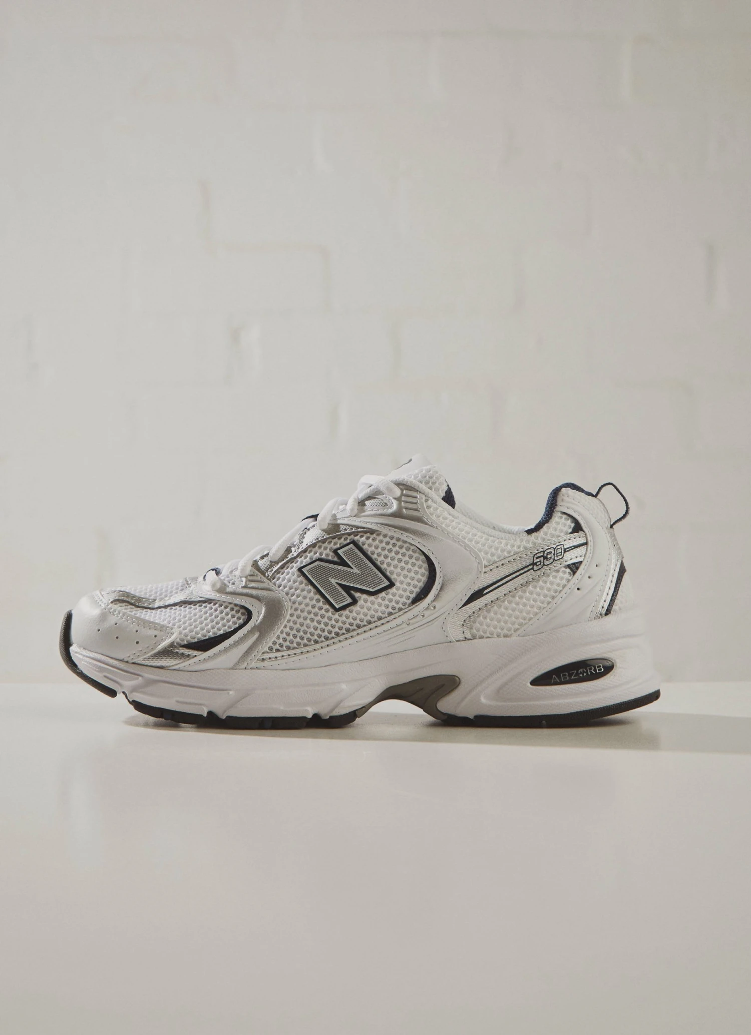 New Balance New & Most Loved 725 Sneaker - White 8 New Balance New & Most Loved 725 Sneaker - White