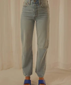 Levi's Ribcage St Ankle - Middle Road New Bottoms