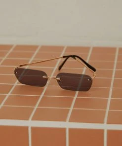 Peppermayo New & Most Loved Some Say Sunglasses - Black /Gold 8 Peppermayo New & Most Loved Some Say Sunglasses - Black /Gold