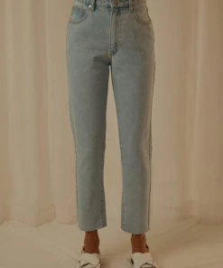 Abrand New & Most Loved A 94 High Slim Jeans - Walk Away 10 Abrand New & Most Loved A 94 High Slim Jeans - Walk Away