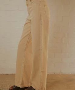 Abrand A 94' High & Wide Jean - Ecru