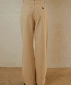 Abrand A 94' High & Wide Jean - Ecru