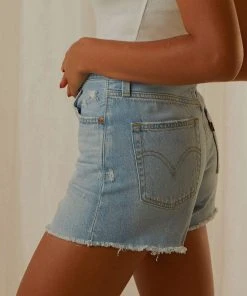 Levi's Ribcage Short - Bernal Frost New & Most Loved 10 Levi's Ribcage Short - Bernal Frost New & Most Loved