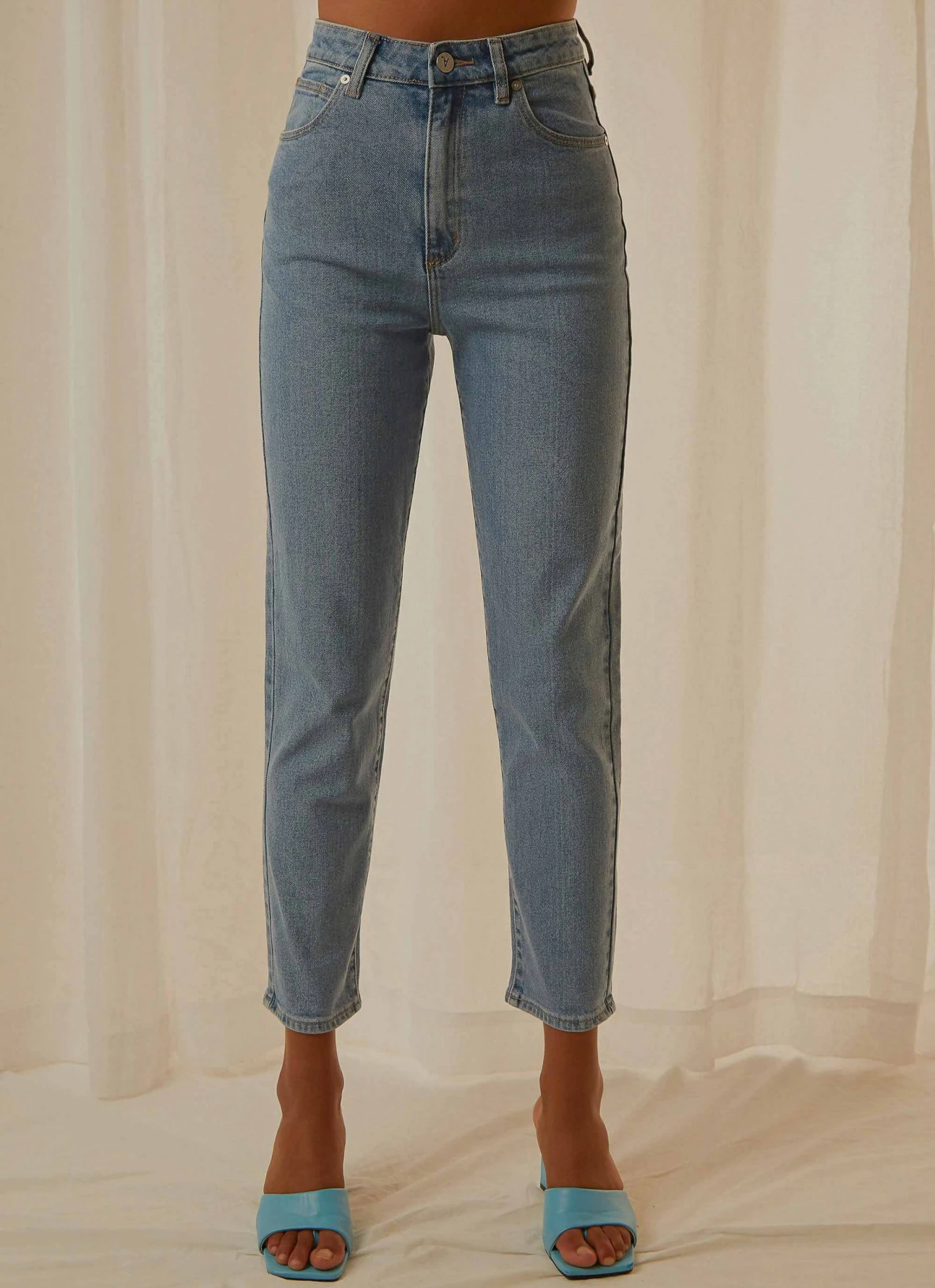 Abrand New & Most Loved A '94 High Slim Jeans - Georgia Abrand New & Most Loved A '94 High Slim Jeans - Georgia