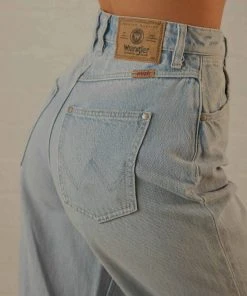 Wrangler Bella Baggy Jean - Delirium Decon New & Most Loved