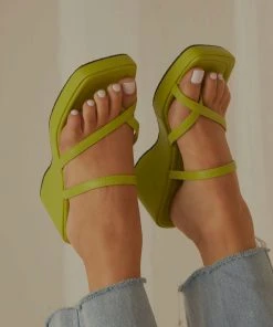 Cult Avenue Poolside Glamour Mule - Lime Green New & Most Loved