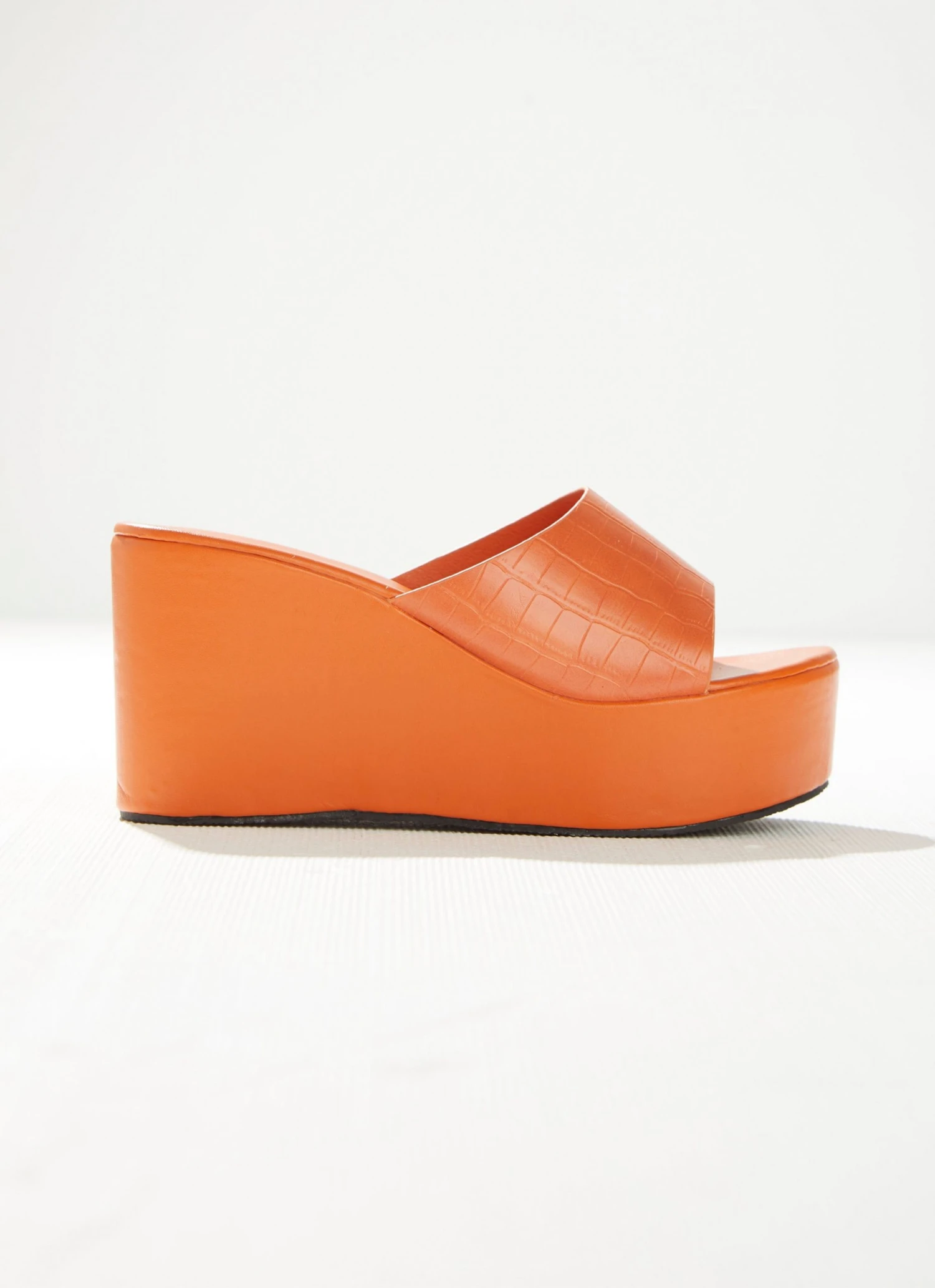 Cult Avenue Villa Playa Mule Heel - Tangerine Croc New & Most Loved 7 Cult Avenue Villa Playa Mule Heel - Tangerine Croc New & Most Loved