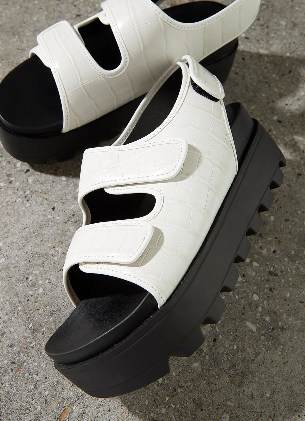 4th & Reckless Hugo Slide - White Croc PU New & Most Loved 4th & Reckless Hugo Slide - White Croc PU New & Most Loved