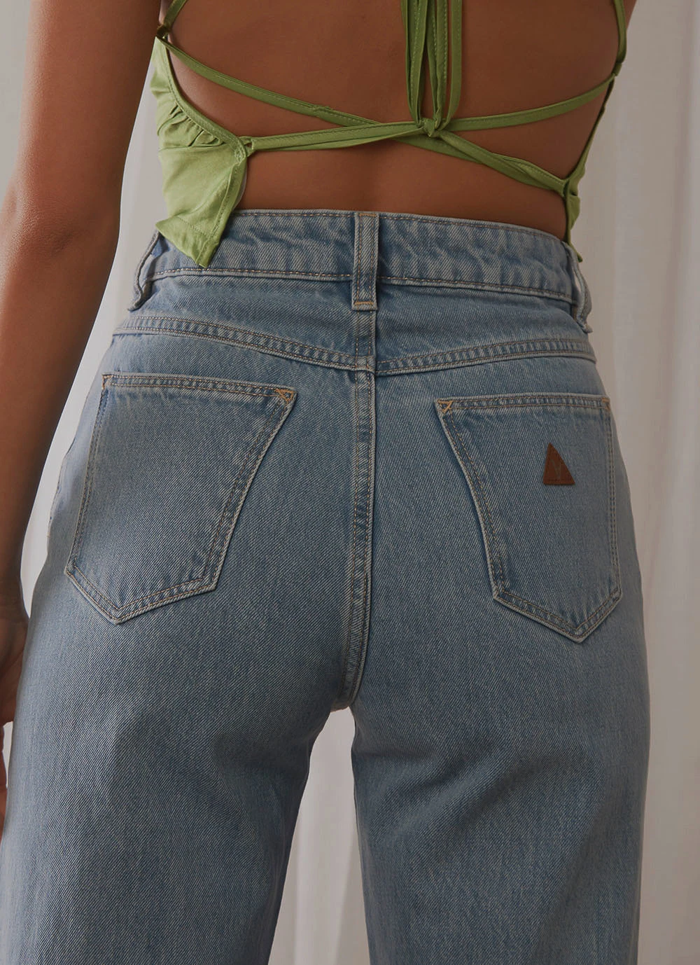 Abrand A Venice Straight Jeans - Waterfalls Blue 7 Abrand A Venice Straight Jeans - Waterfalls Blue