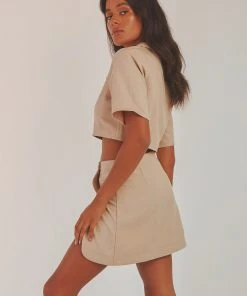 Peppermayo Exclusive New & Most Loved New York City Cropped Blazer - Taupe 10 Peppermayo Exclusive New & Most Loved New York City Cropped Blazer - Taupe