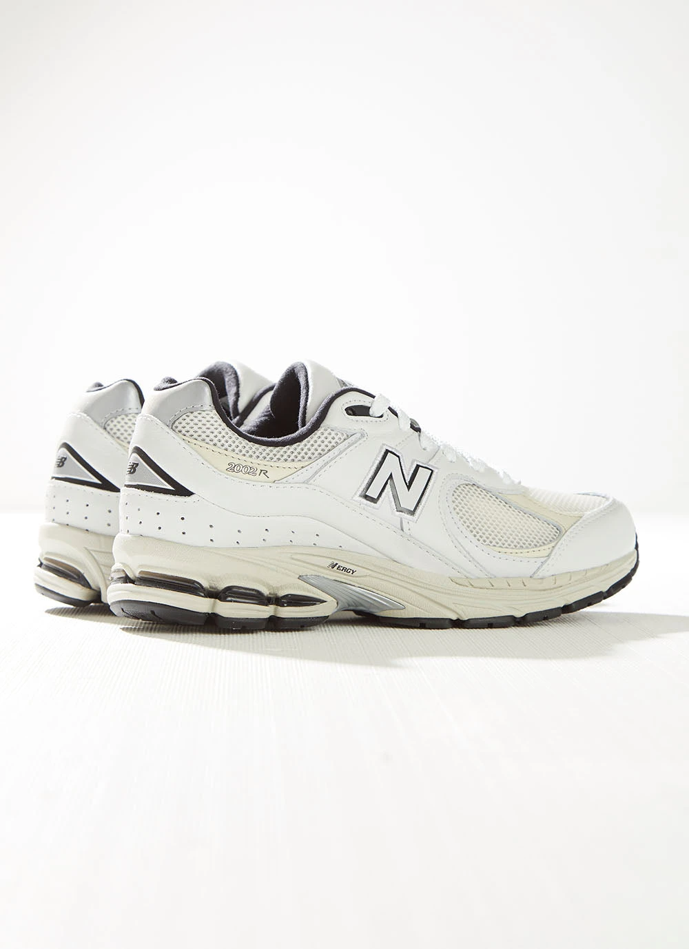 New Balance Atlas Grey Sneaker - Atlas Grey New & Most Loved 7 New Balance Atlas Grey Sneaker - Atlas Grey New & Most Loved