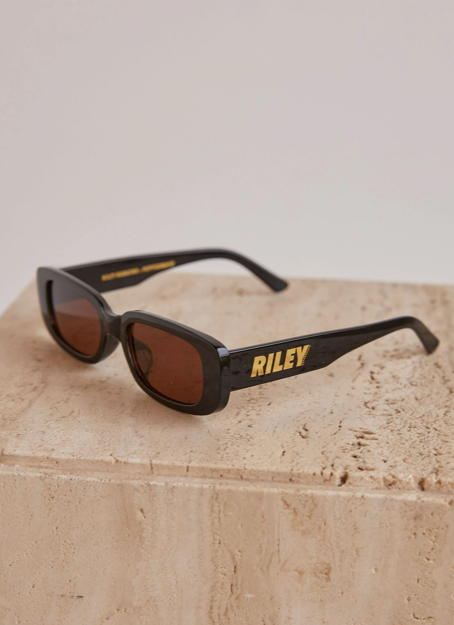 Riley Hubatka X Peppermayo Paradise Posse Sunglasses - Black New & Most Loved 6 Riley Hubatka X Peppermayo Paradise Posse Sunglasses - Black New & Most Loved