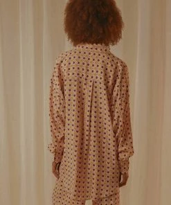 Charlie Holiday Maple Shirt - Geo New & Most Loved