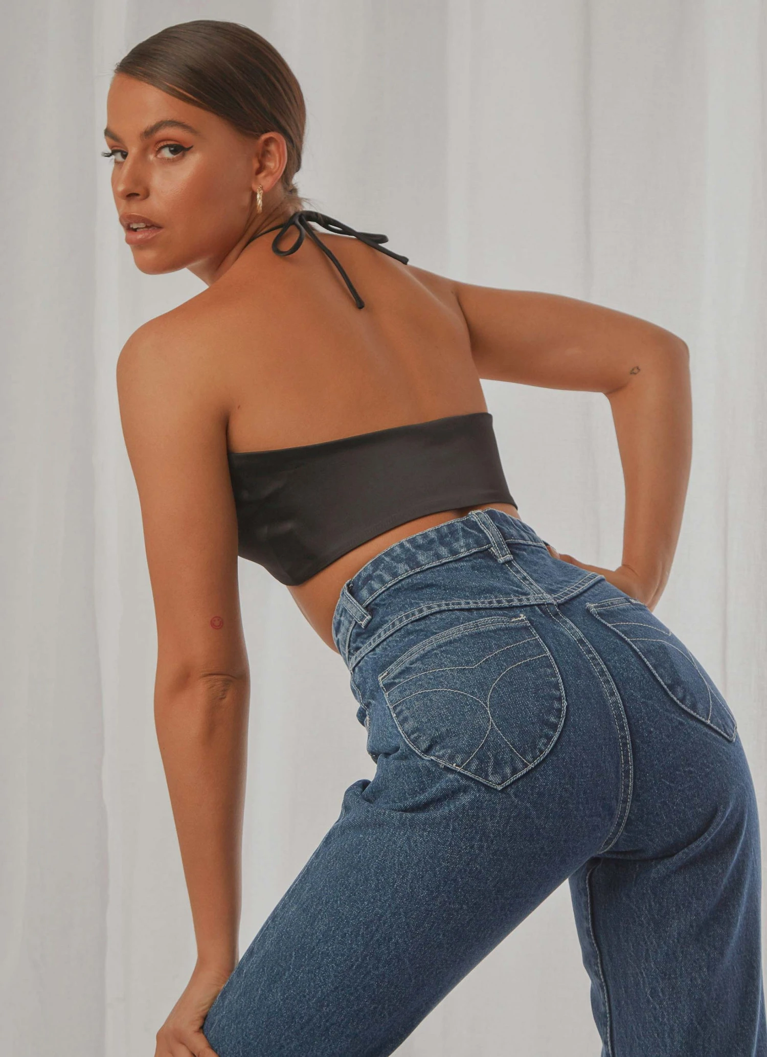 Peppermayo Exclusive Angel Like You Crop - Black New & Most Loved 7 Peppermayo Exclusive Angel Like You Crop - Black New & Most Loved