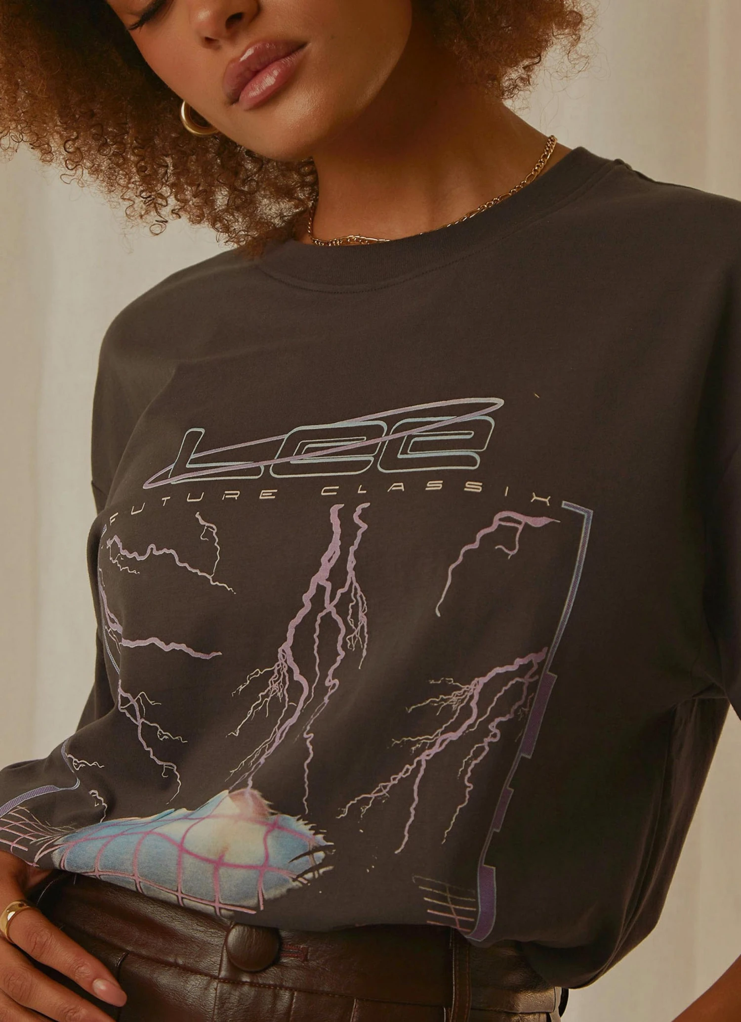 Lee New & Most Loved Baggy Tee - Lightening Man 4 Lee New & Most Loved Baggy Tee - Lightening Man