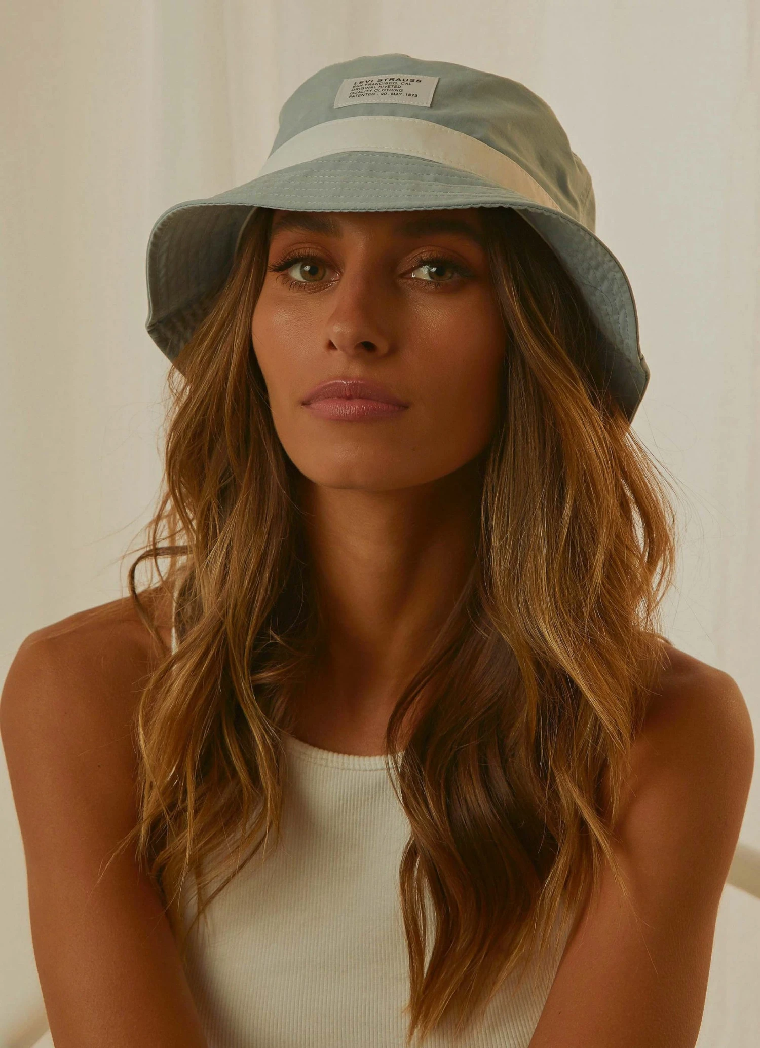 Levi's Seasonal Bucket Hat - Light Blue New & Most Loved 3 Levi's Seasonal Bucket Hat - Light Blue New & Most Loved