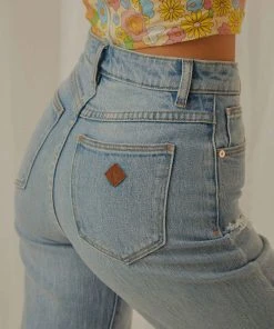 Abrand New & Most Loved A 94' High Straight Jean - Patricia Rip