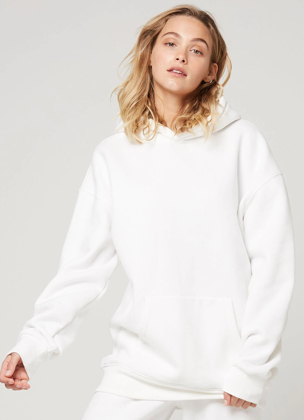 Atoir X Rozalia New & Most Loved Longline Hoodie - White Atoir X Rozalia New & Most Loved Longline Hoodie - White