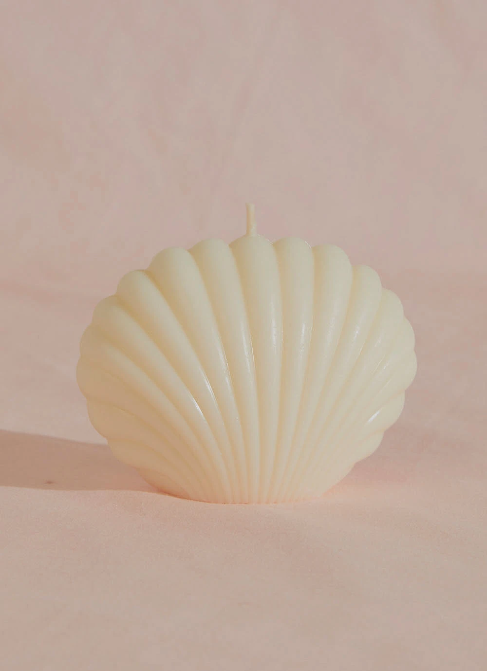 Manara Home Clam Shell Candle - Cream 4 Manara Home Clam Shell Candle - Cream