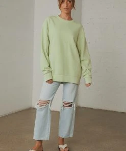 Levi's Relaxed Crew - Shadow Lime New & Most Loved