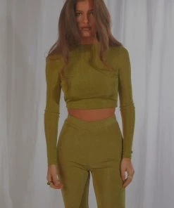 Peppermayo Exclusive Casia Long Sleeve Crop - Moss Green New & Most Loved 10 Peppermayo Exclusive Casia Long Sleeve Crop - Moss Green New & Most Loved