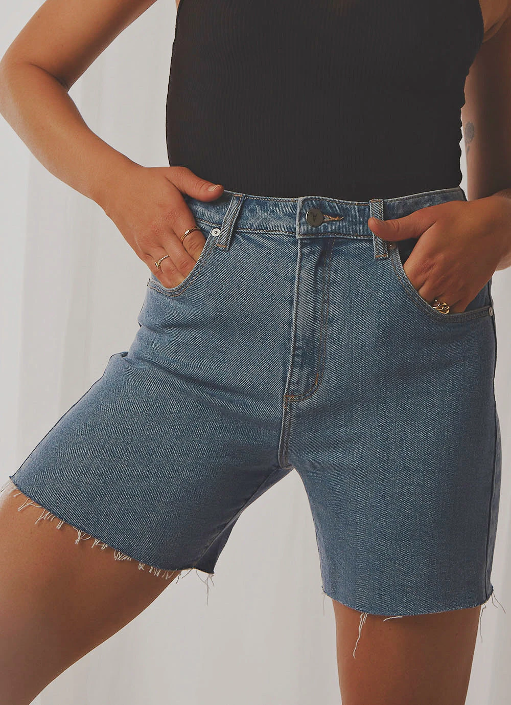 Abrand A Claudia Cut Off - Georgia New & Most Loved Abrand A Claudia Cut Off - Georgia New & Most Loved