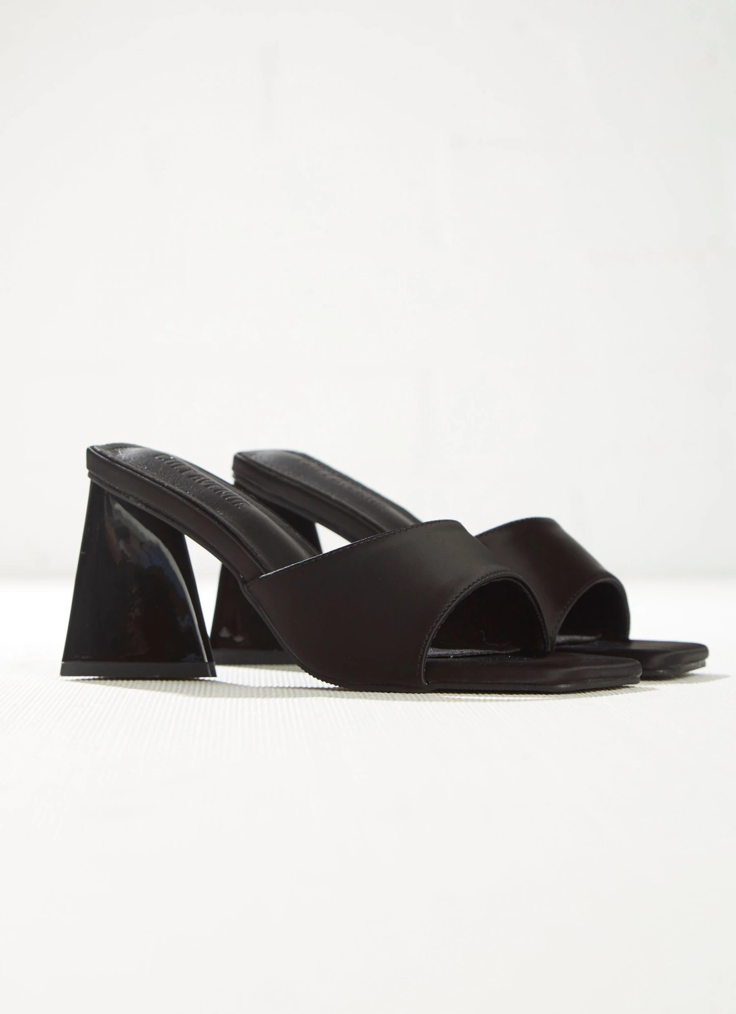 Cult Avenue New & Most Loved N.Y Nights Heel - Black 8 Cult Avenue New & Most Loved N.Y Nights Heel - Black