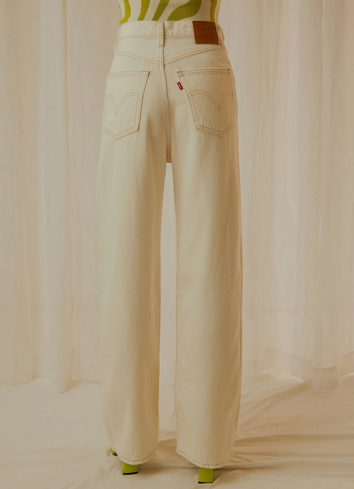 Levi's High Loose Jeans - Lose Yourself New & Most Loved Levi's High Loose Jeans - Lose Yourself New & Most Loved