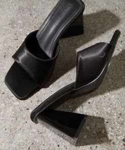 Cult Avenue New & Most Loved N.Y Nights Heel - Black 12 Cult Avenue New & Most Loved N.Y Nights Heel - Black
