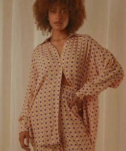 Charlie Holiday Maple Shirt - Geo New & Most Loved