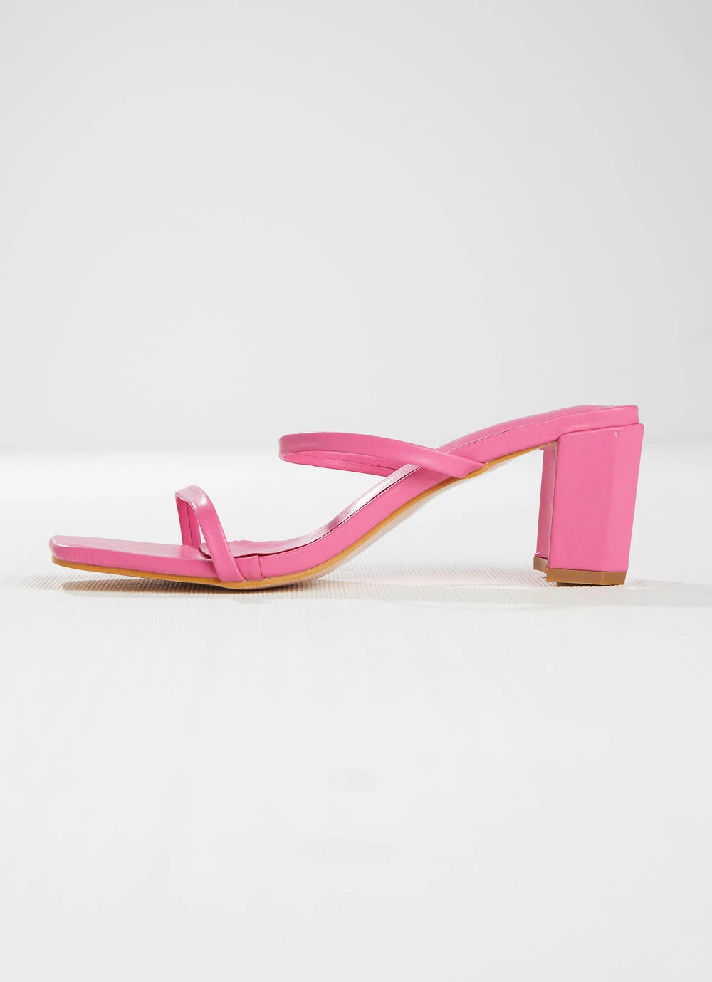 Cult Avenue Trip To Cali Heels - Magenta New & Most Loved 12 Cult Avenue Trip To Cali Heels - Magenta New & Most Loved