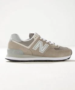 New Balance 574 Sneaker - Grey With White