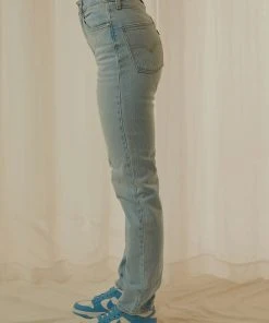 Levi's New & Most Loved 70s High Straight Jeans - Marin Hits 10 Levi's New & Most Loved 70s High Straight Jeans - Marin Hits