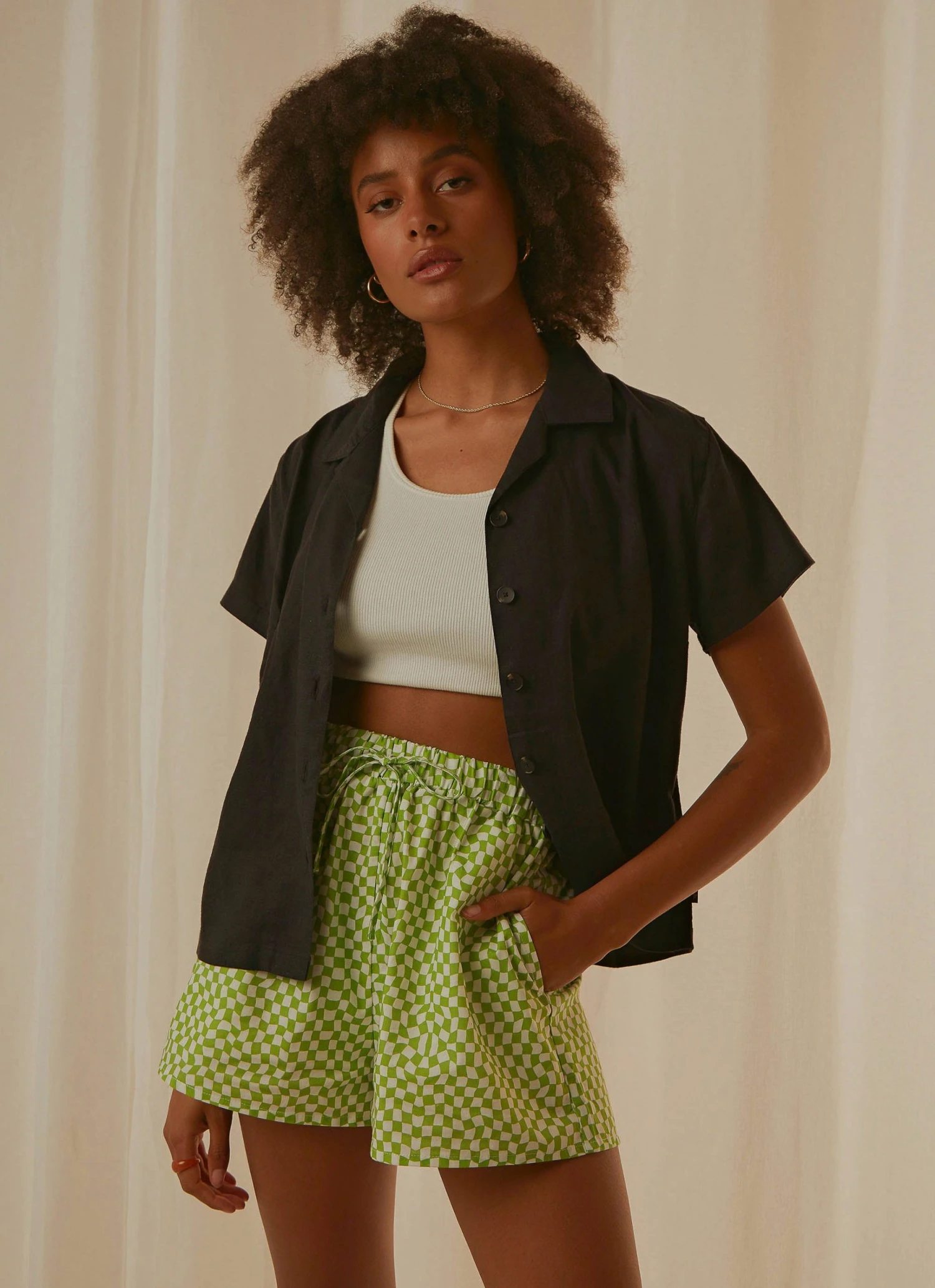 Afends Mood Hemp Short Sleeve Short - Black Afends Mood Hemp Short Sleeve Short - Black