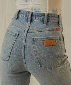 Wrangler New & Most Loved Tyler Rolled Jean - Integral Vintage